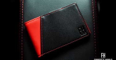 The Best Wallets for Professionals: Sleek, Functional & Stylish